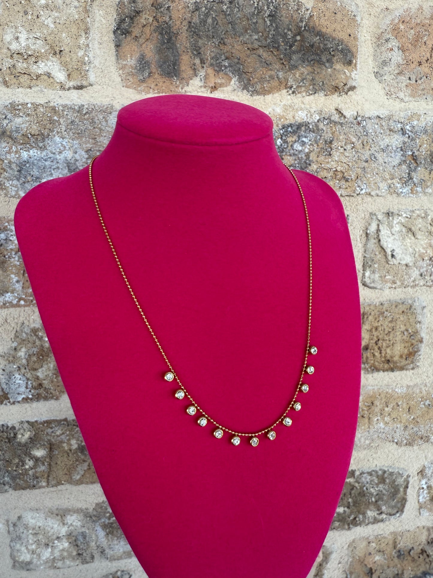LAYERING NECKLACE WITH DIAMONDS