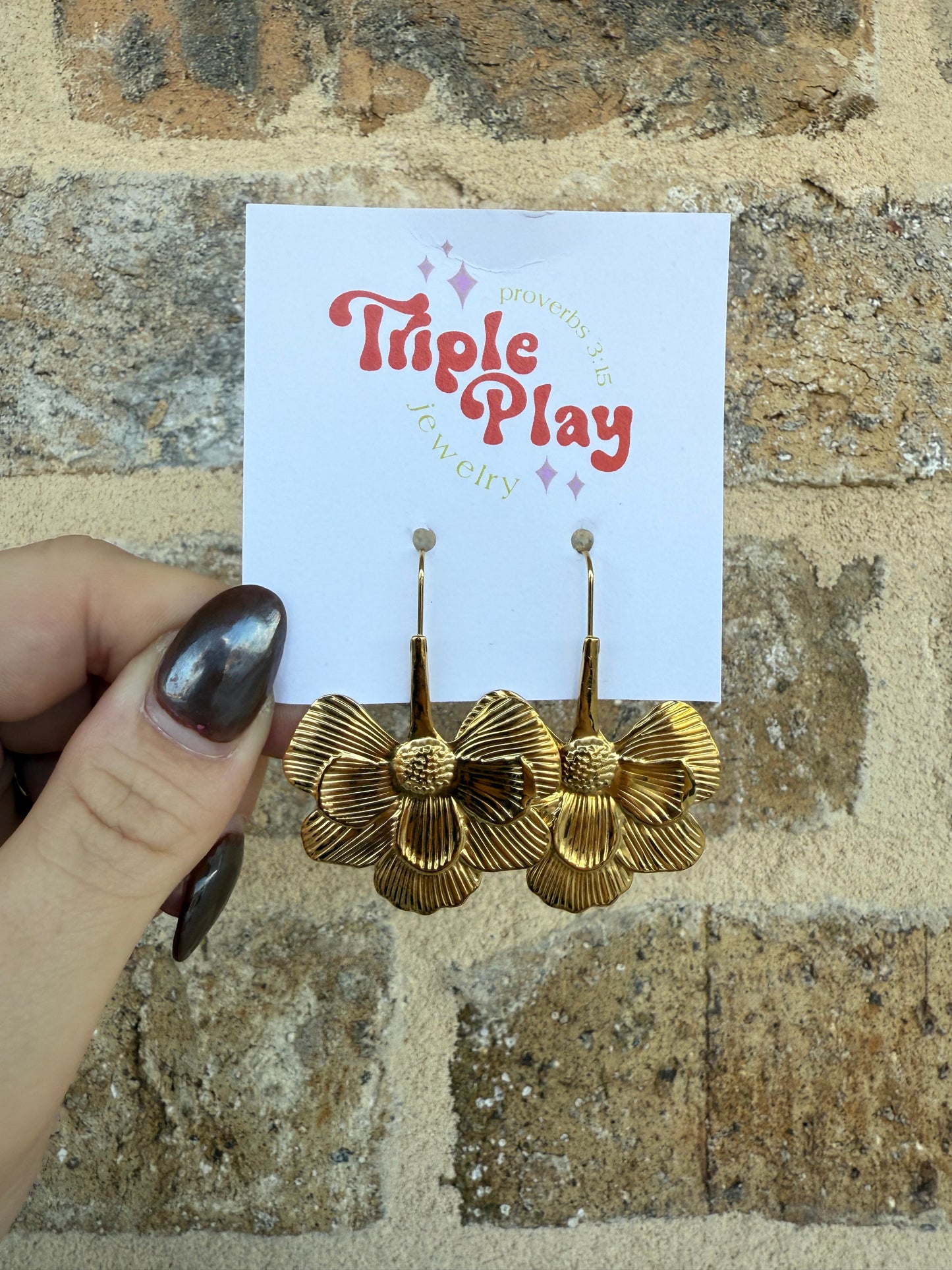 DANGLE FLOWER EARRING