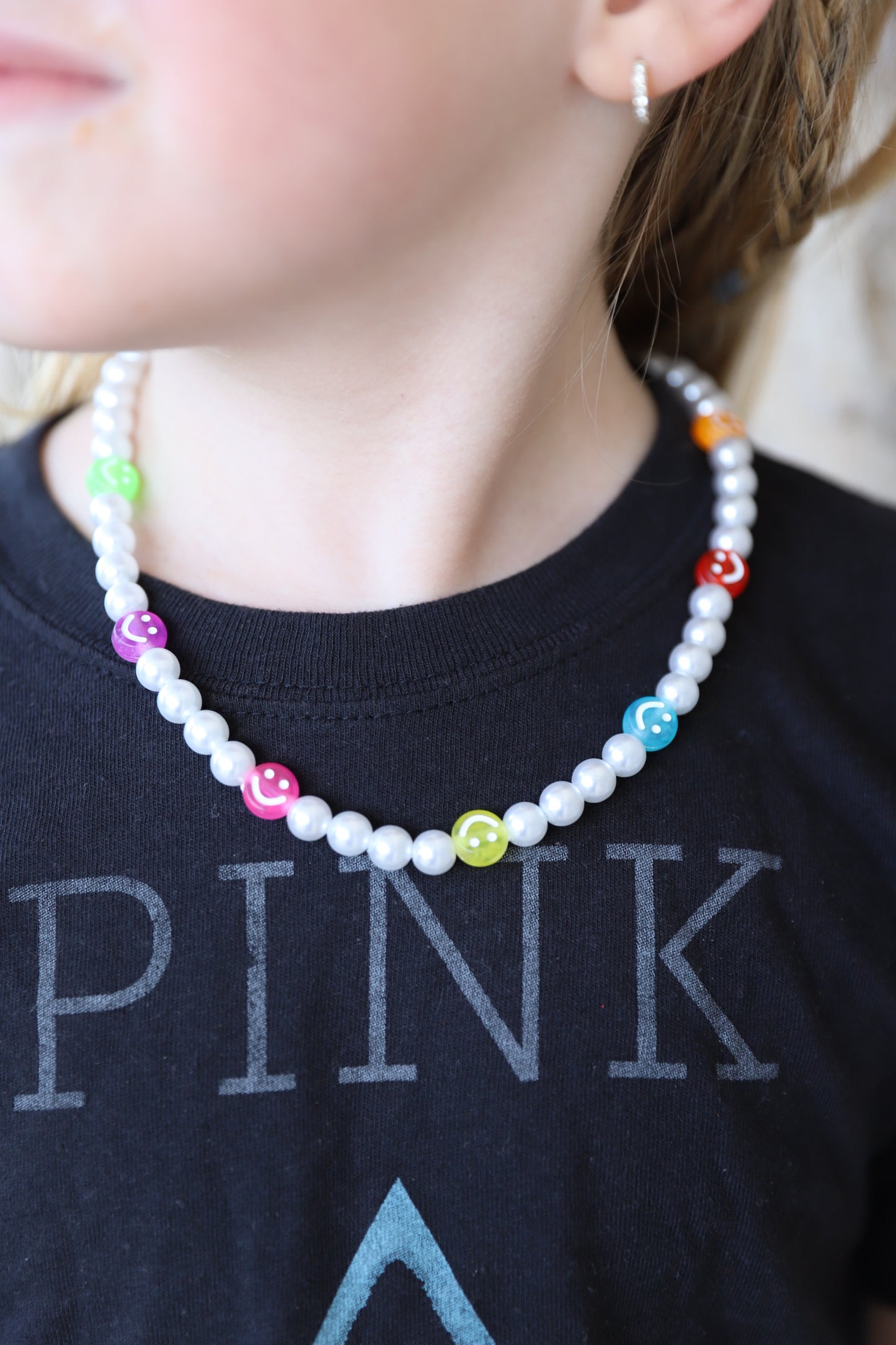 PEARL SMILEY NECKLACE