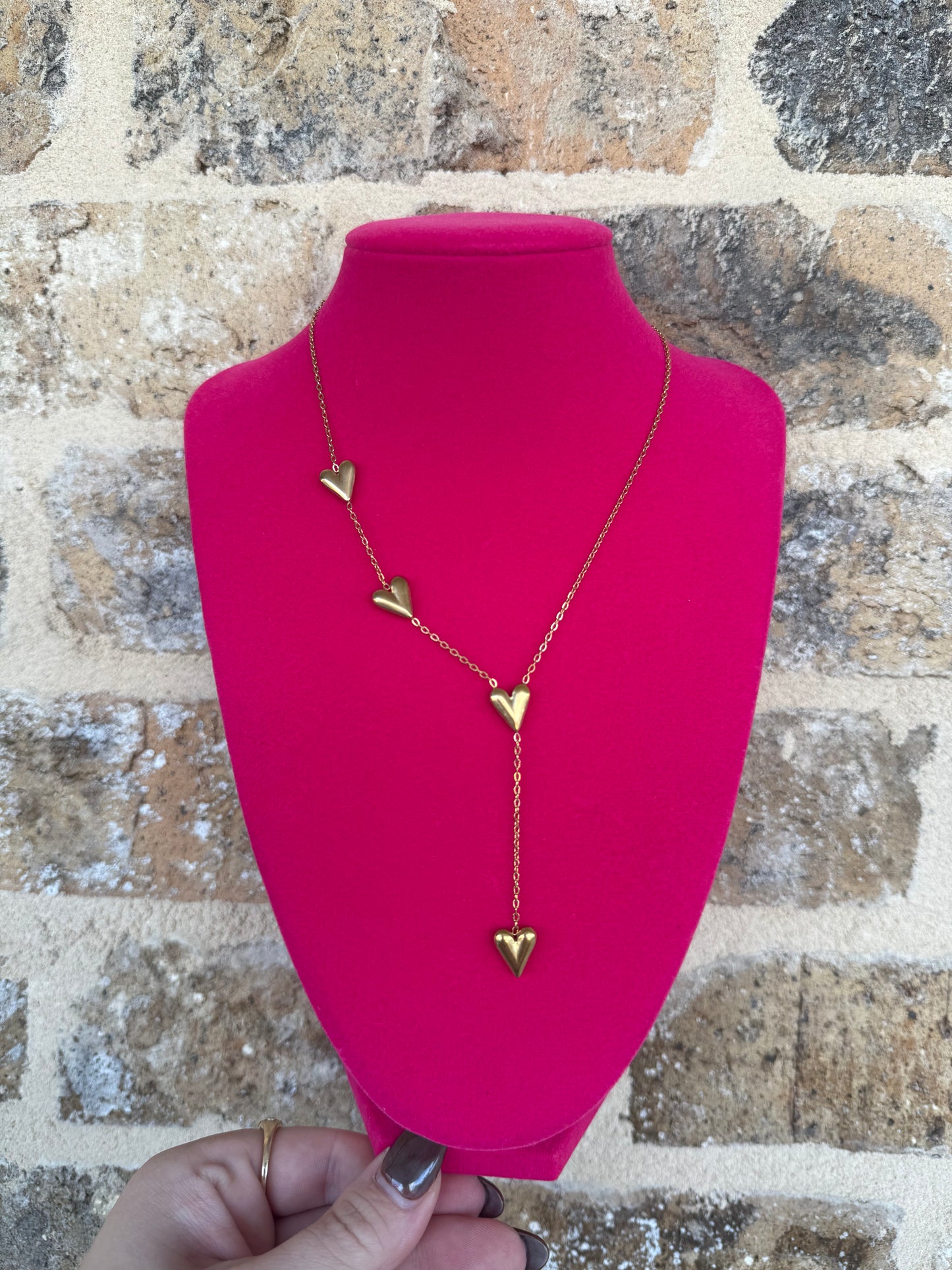 Y CHAINED HEART NECKLACE