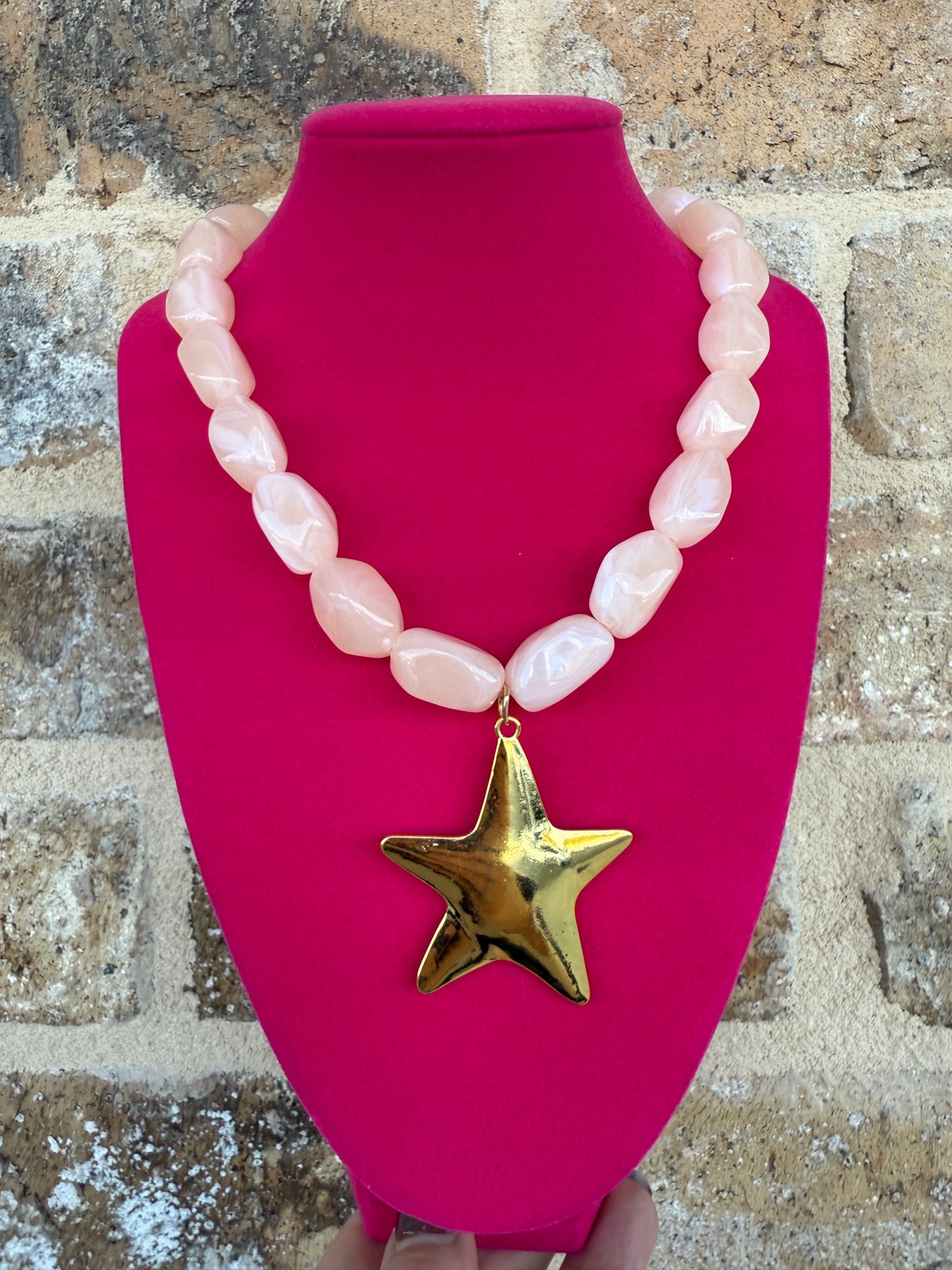 IVORY STONE STAR NECKLACE