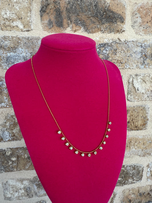LAYERING NECKLACE WITH DIAMONDS
