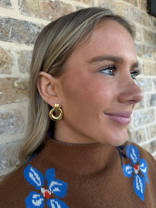 SMALL GOLD HOOPS