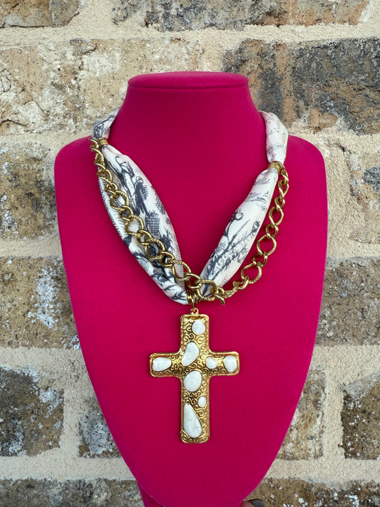 SCARF NECKLACE WITH WHITE CROSS