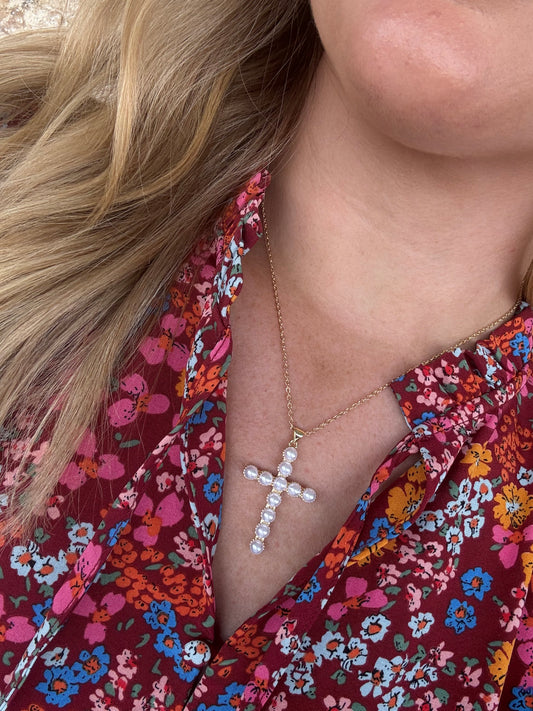 PEAL CROSS NECKLACE