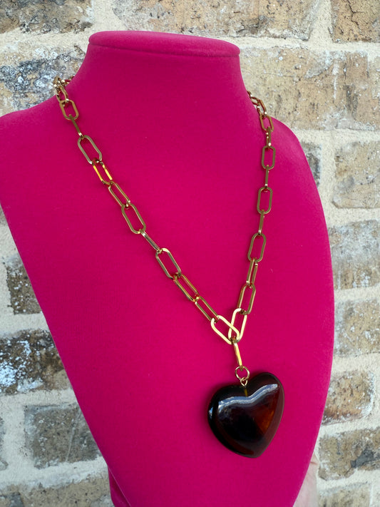 BROWN HEART NECKLACE