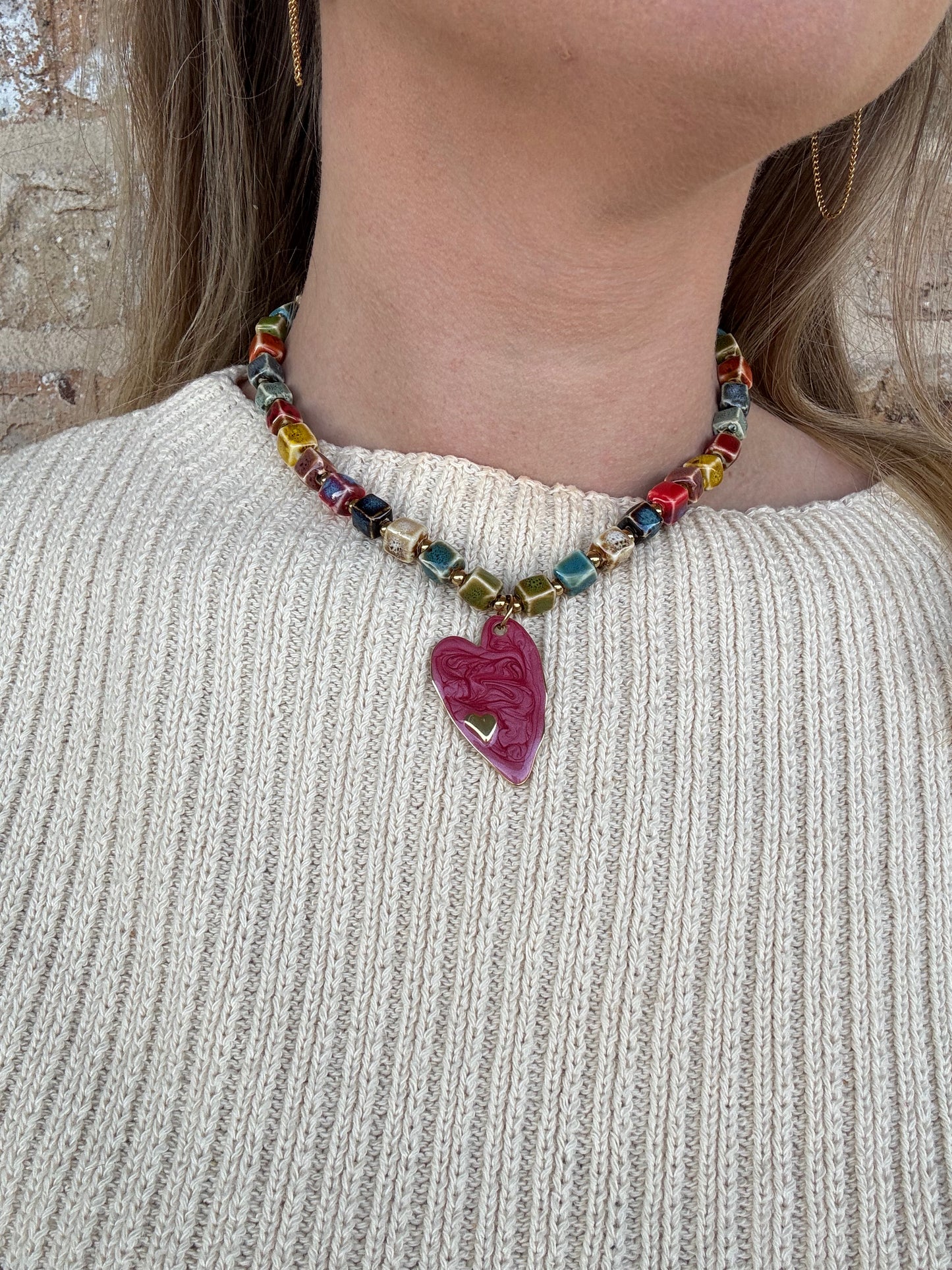 MULTI COLORED CUBE HEART NECKLACE