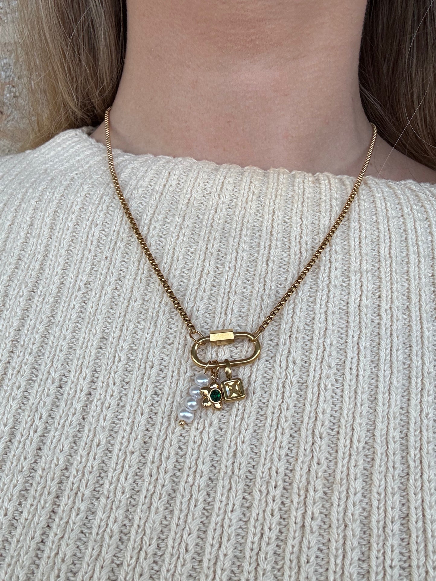 STACKED CHARMED NECKLACE WITH GREEN STAR